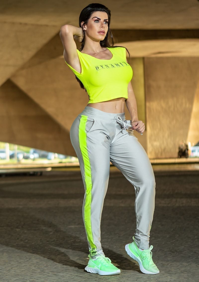 Blouse cropped fayli - neon lime - full-front3 BL222